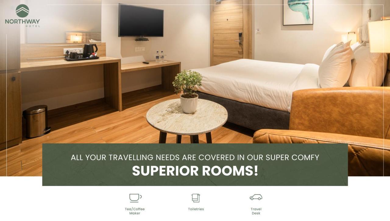 Northway Hotel วิสาขปัตนัม ภายนอก รูปภาพ