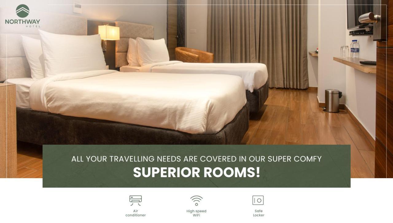 Northway Hotel วิสาขปัตนัม ภายนอก รูปภาพ